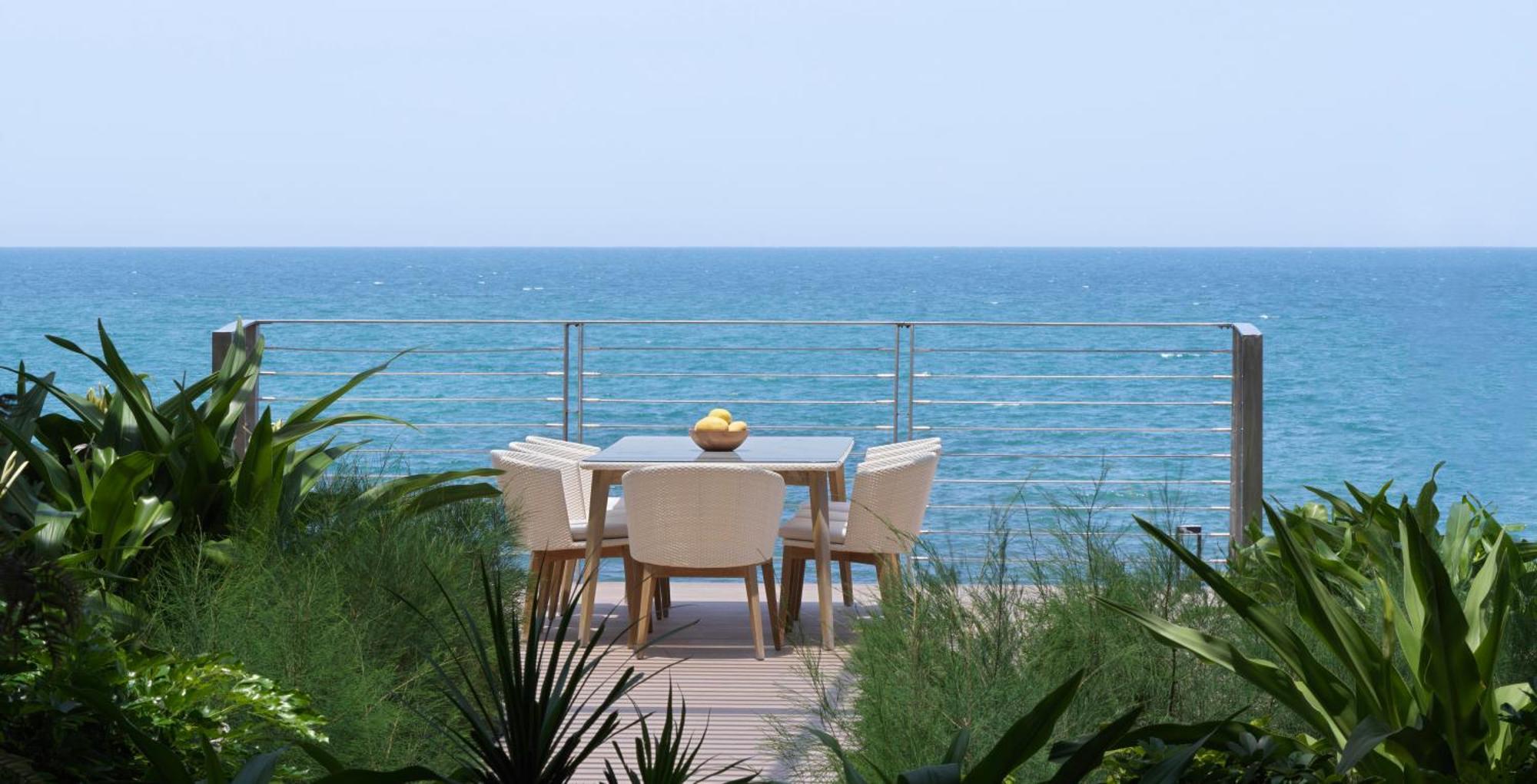 Resort Le Corail, A Gran Melia