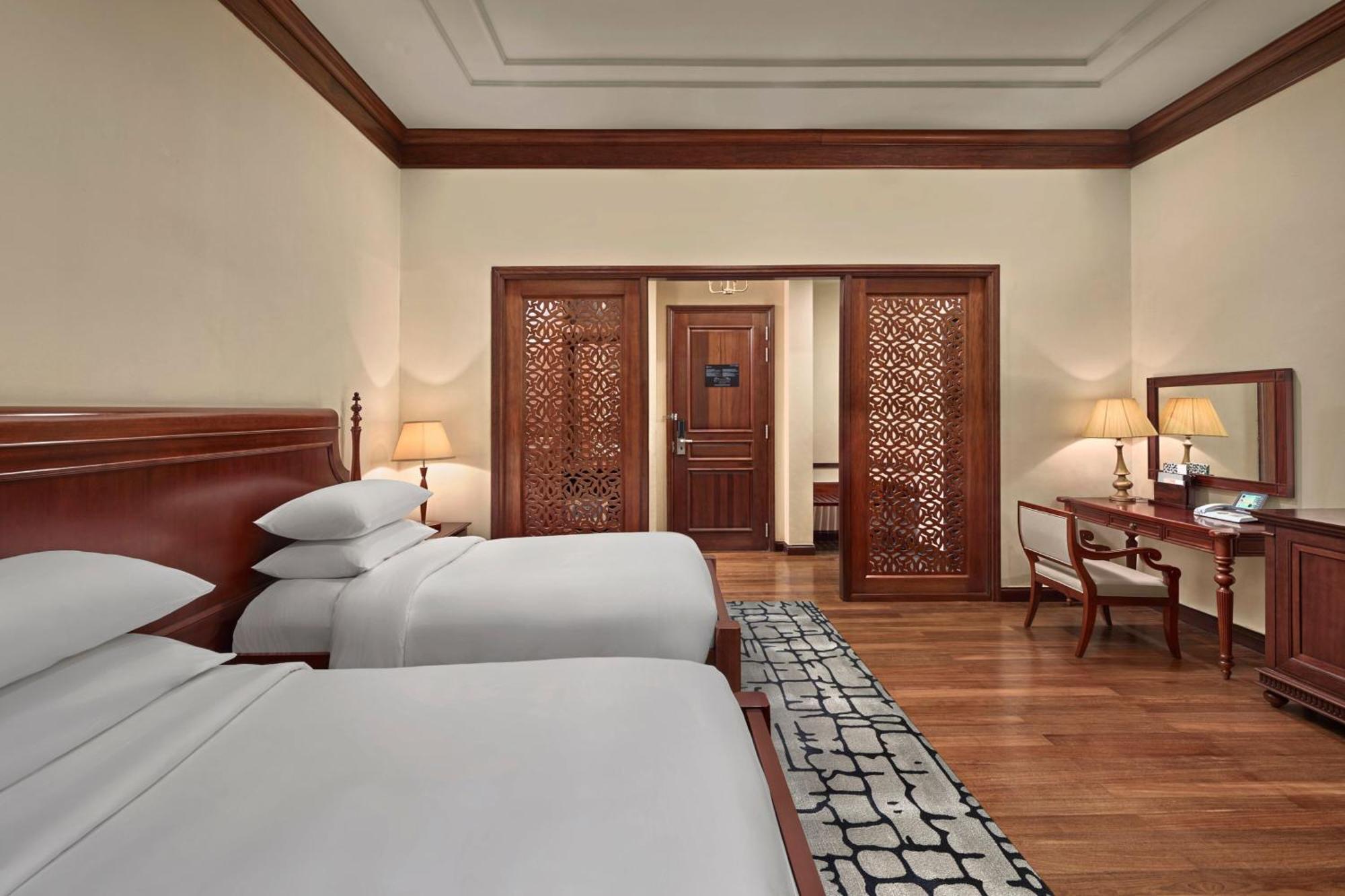 Marriott & 5* Da Nang