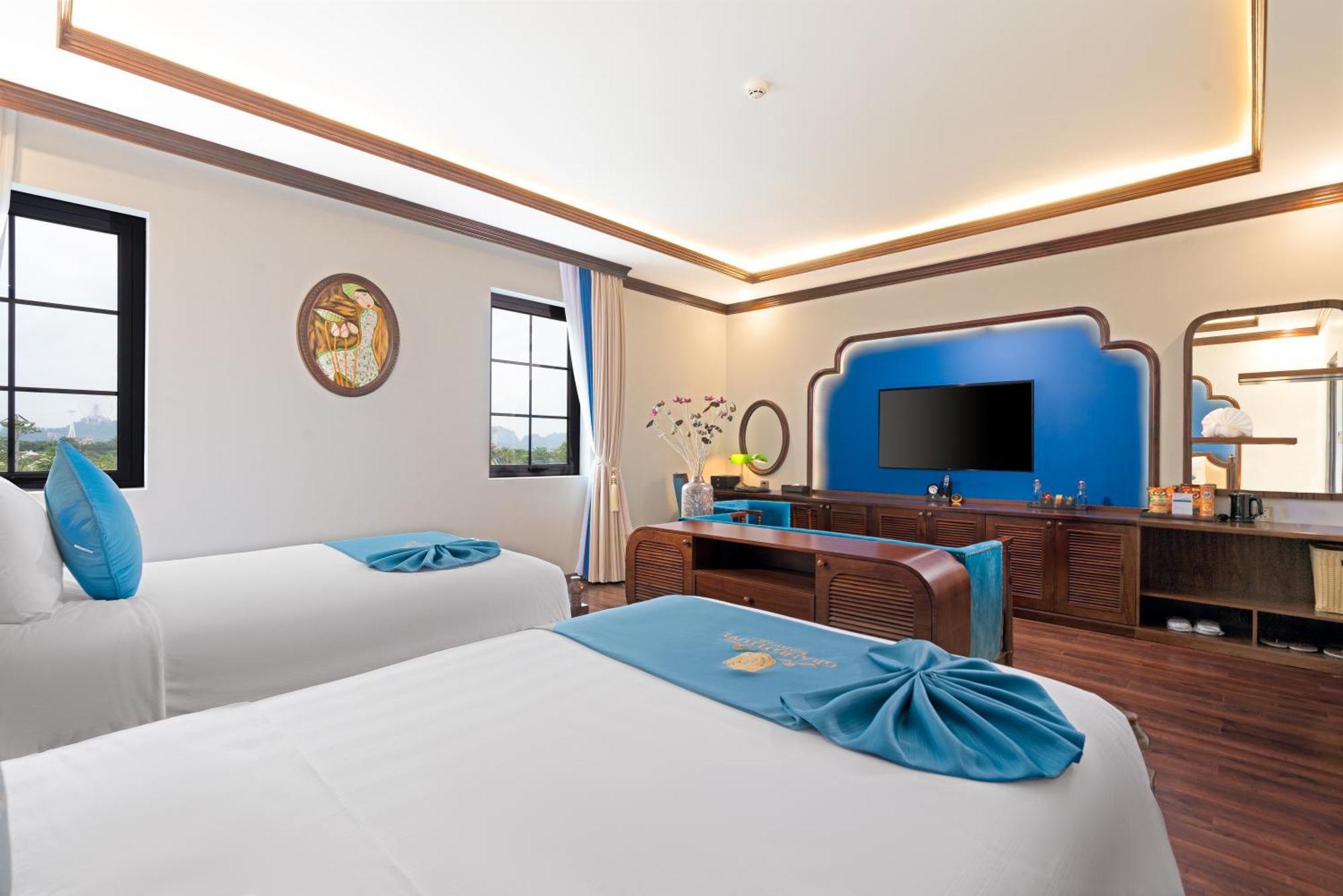 Hotel Grand Fleuve Boutique 4*