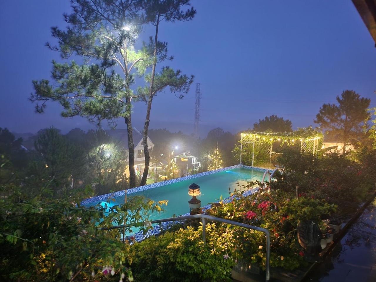 Hill Resort *