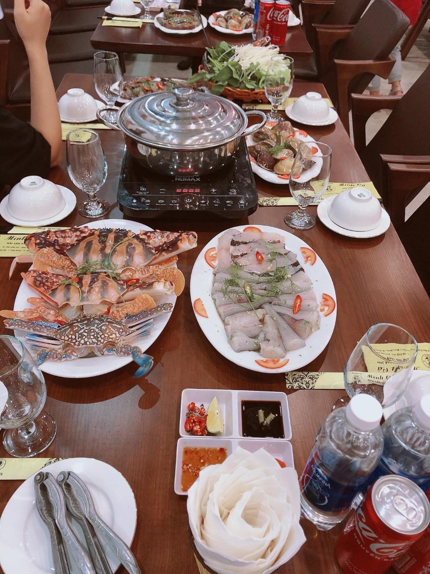 Khách sạn Phương Thuỷ *
