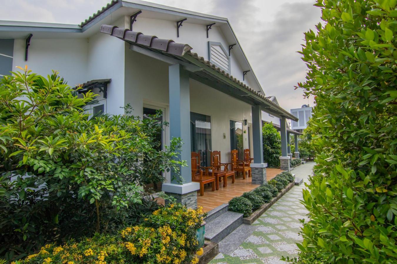 Tay Tien Guest house 2*