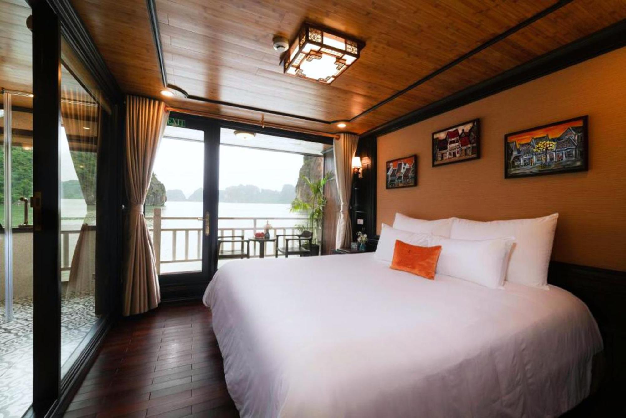 Arcady Boutique Cruise 5*