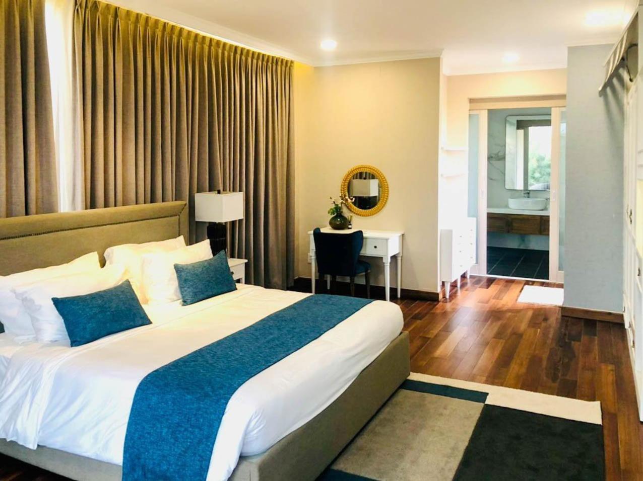 Oceanami & Club Long At 1, 3, 4 Bedroom & 5, 6 Bedroom Beachfront Private Pool