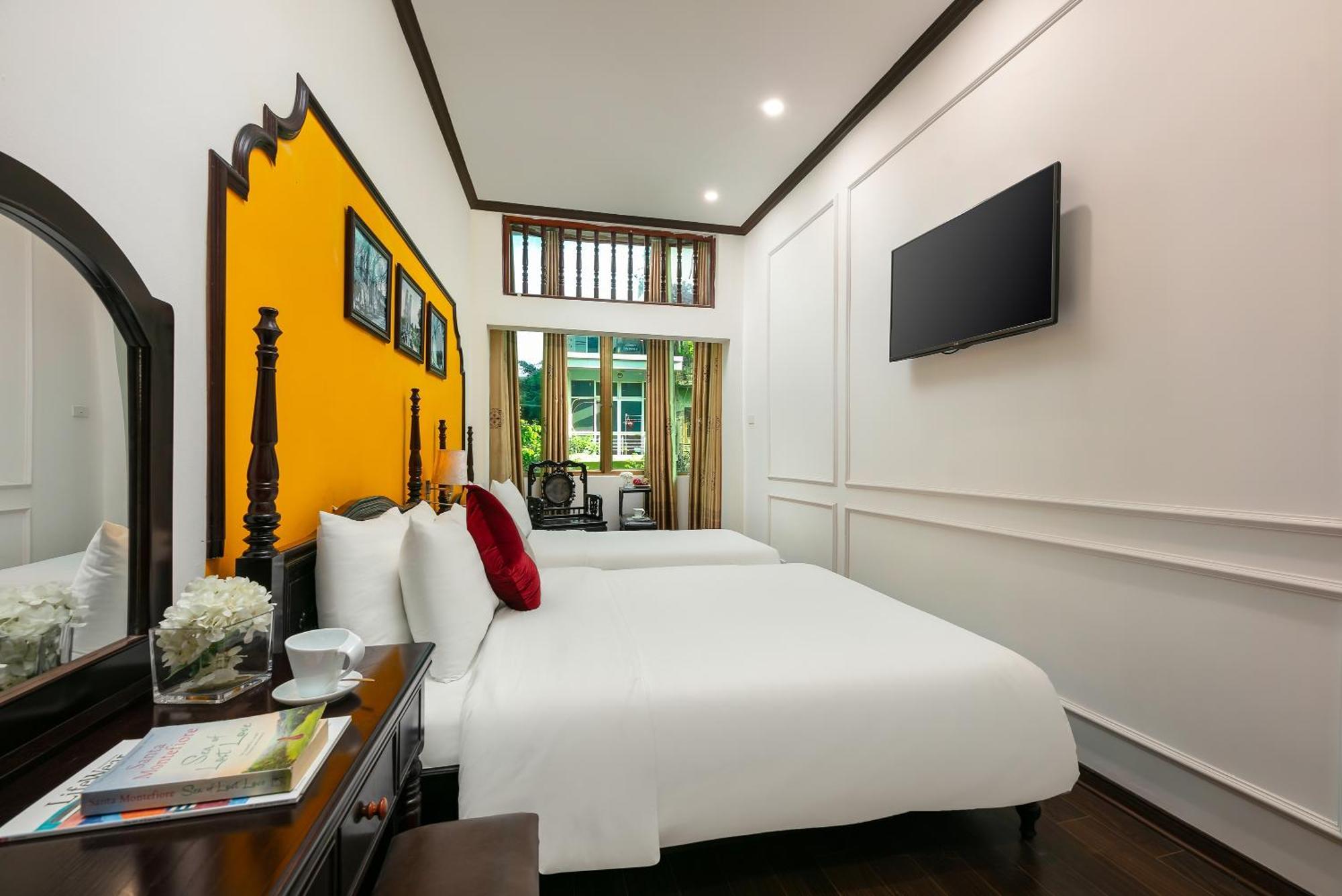 Hotel Silk Castle & Hanoi