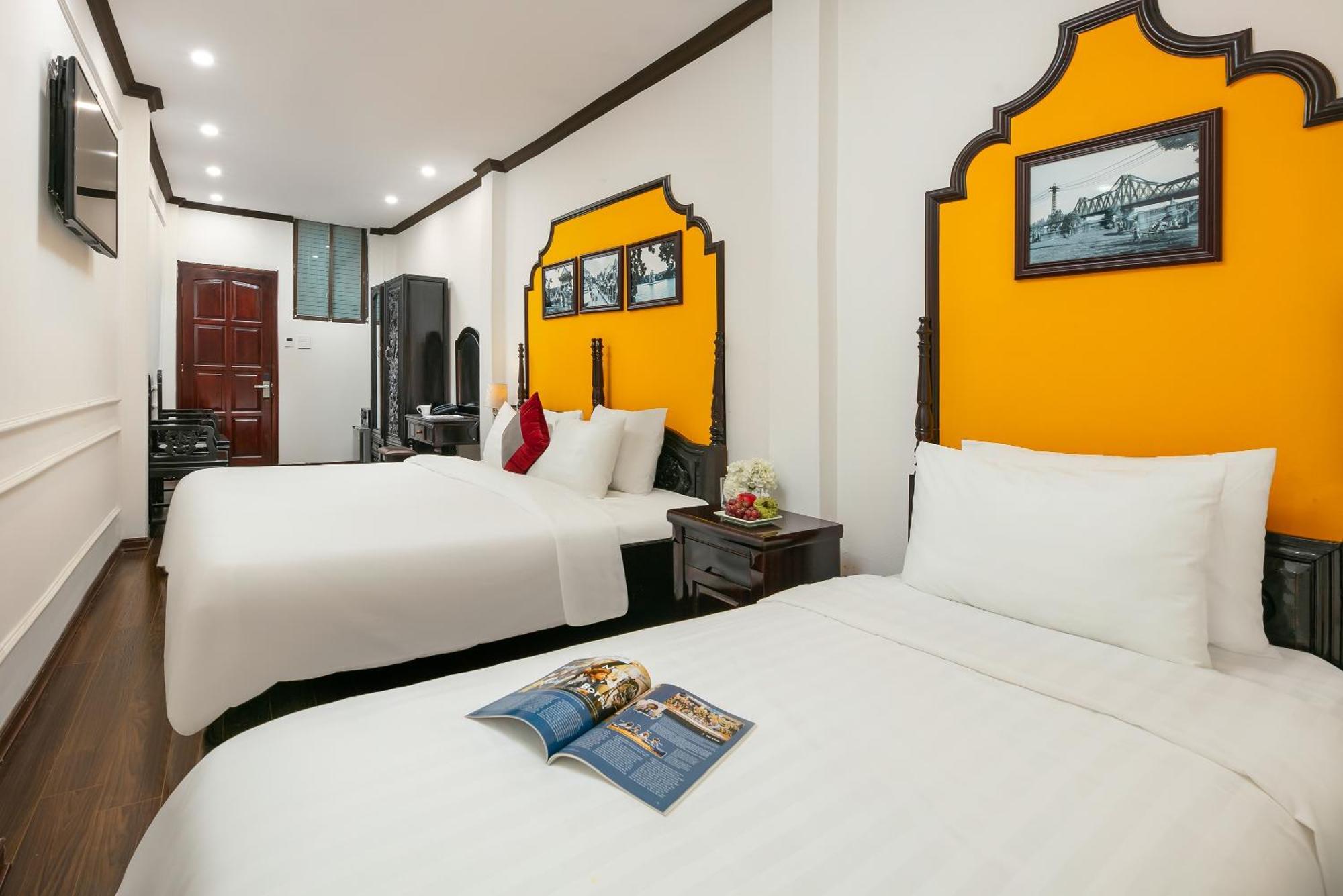 Hotel Silk Castle & 3*