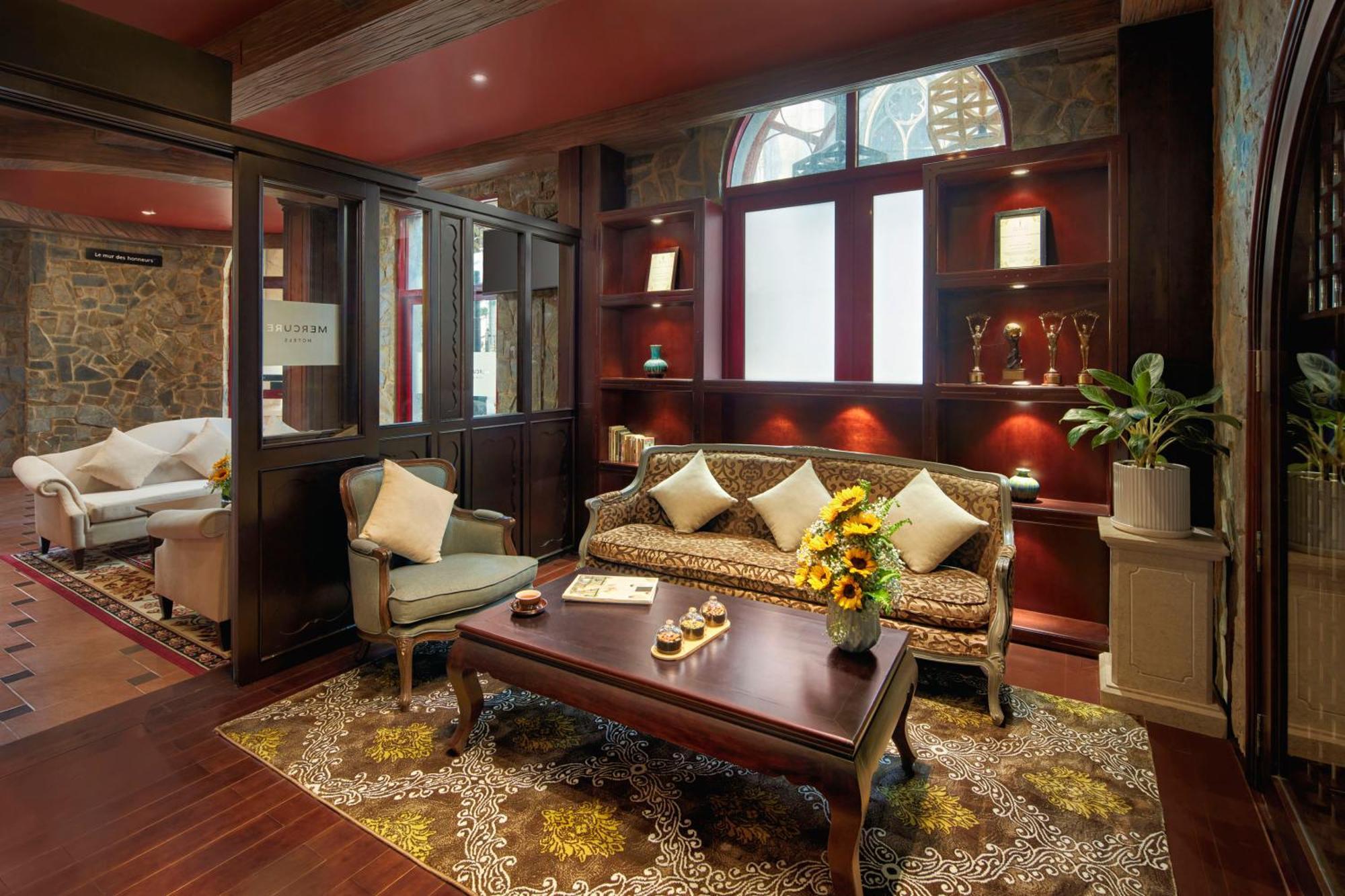 Hotel Mercure French Village Bana Hills