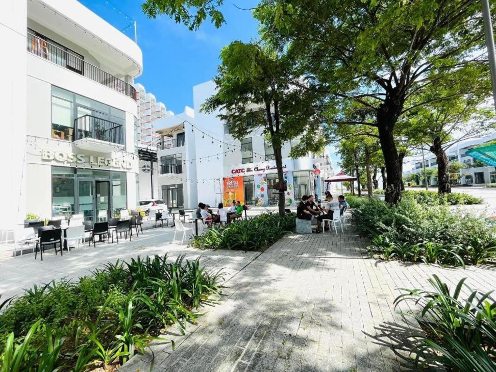 Artra Resort- Near Airport