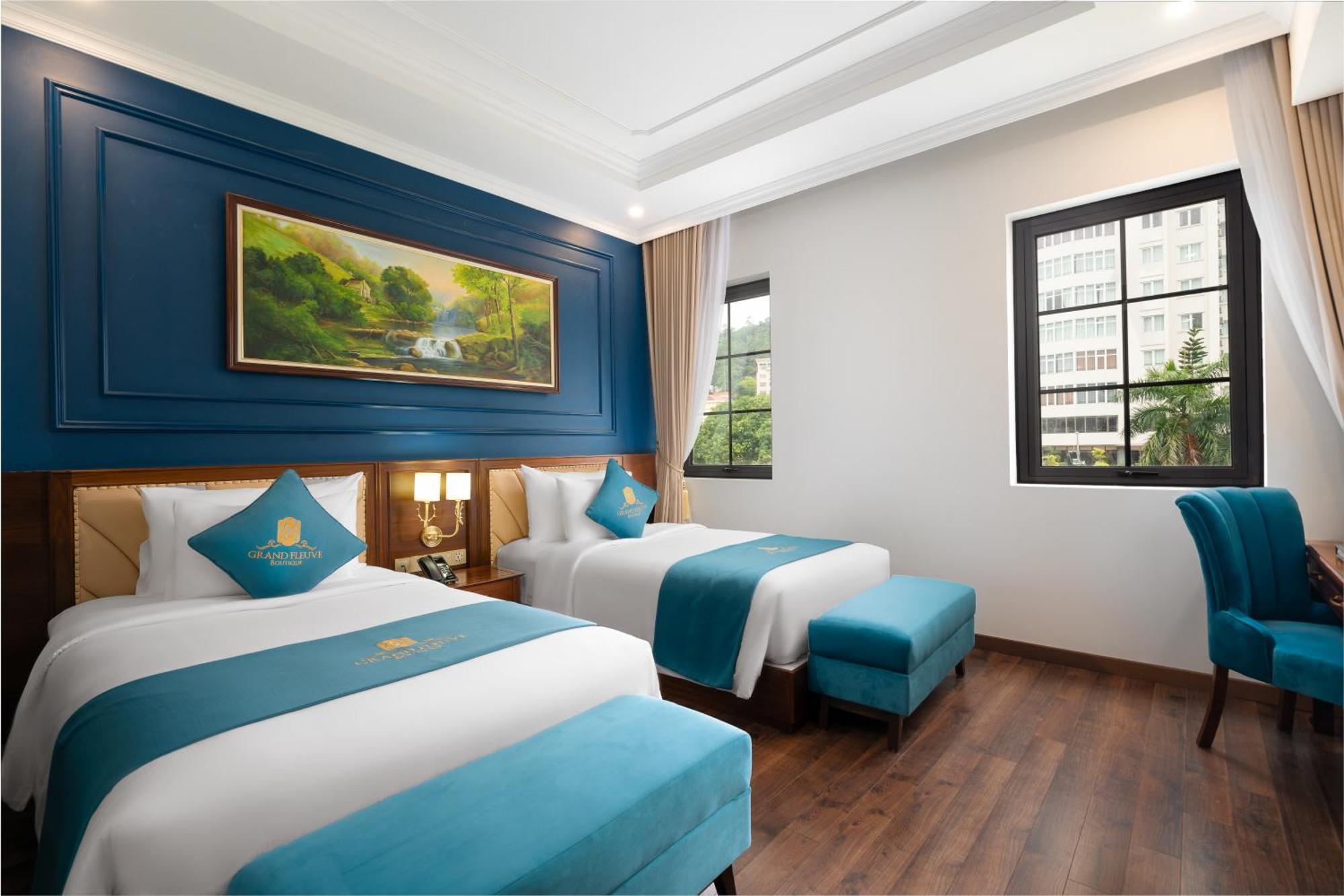 Grand Fleuve Boutique Hạ Long
