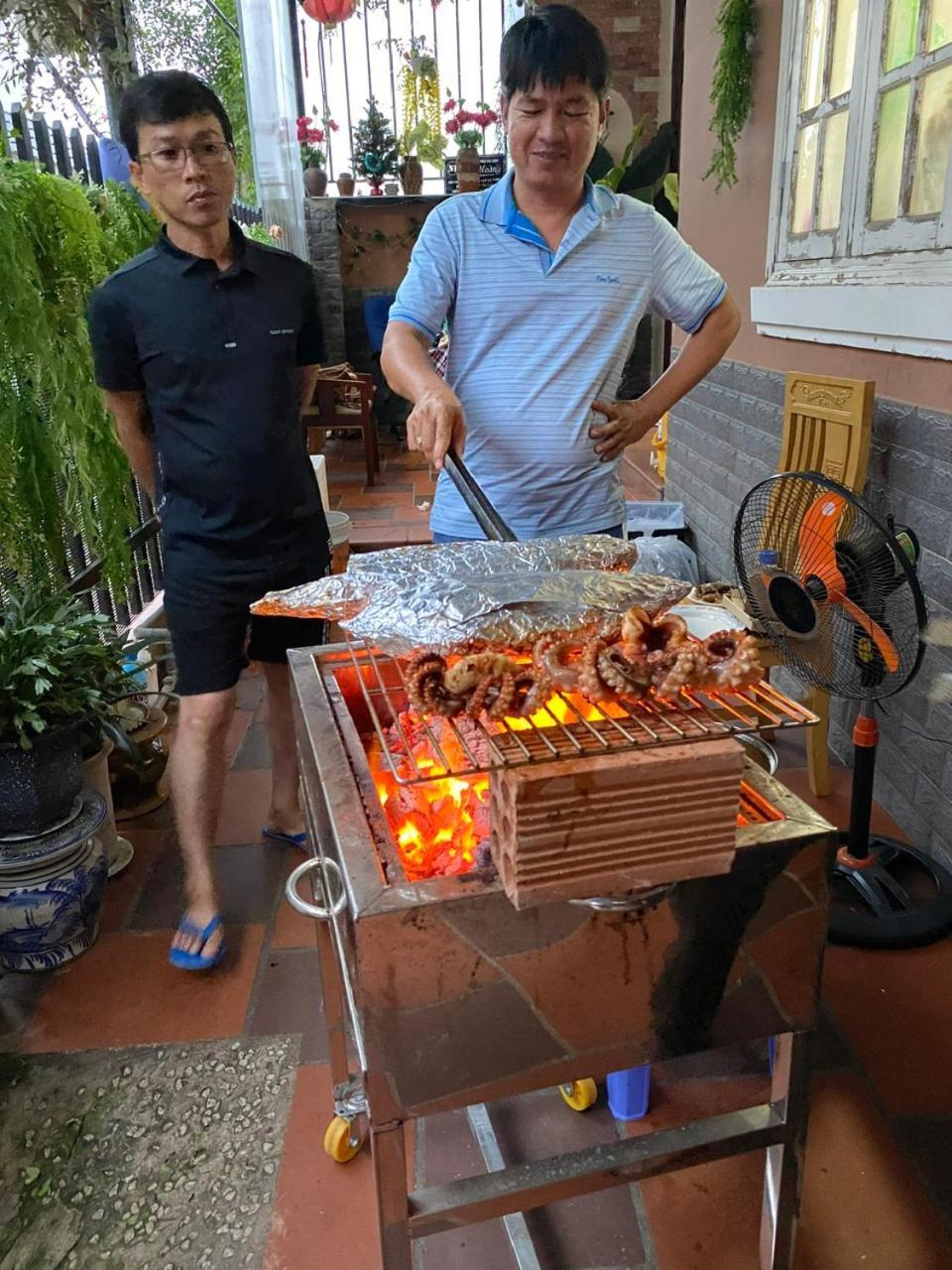 Nga Hoang