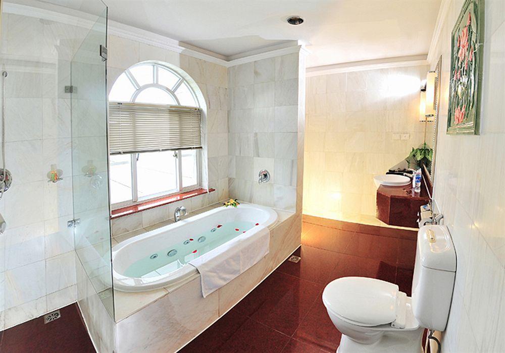 Royal Halong Hotel Ha Long