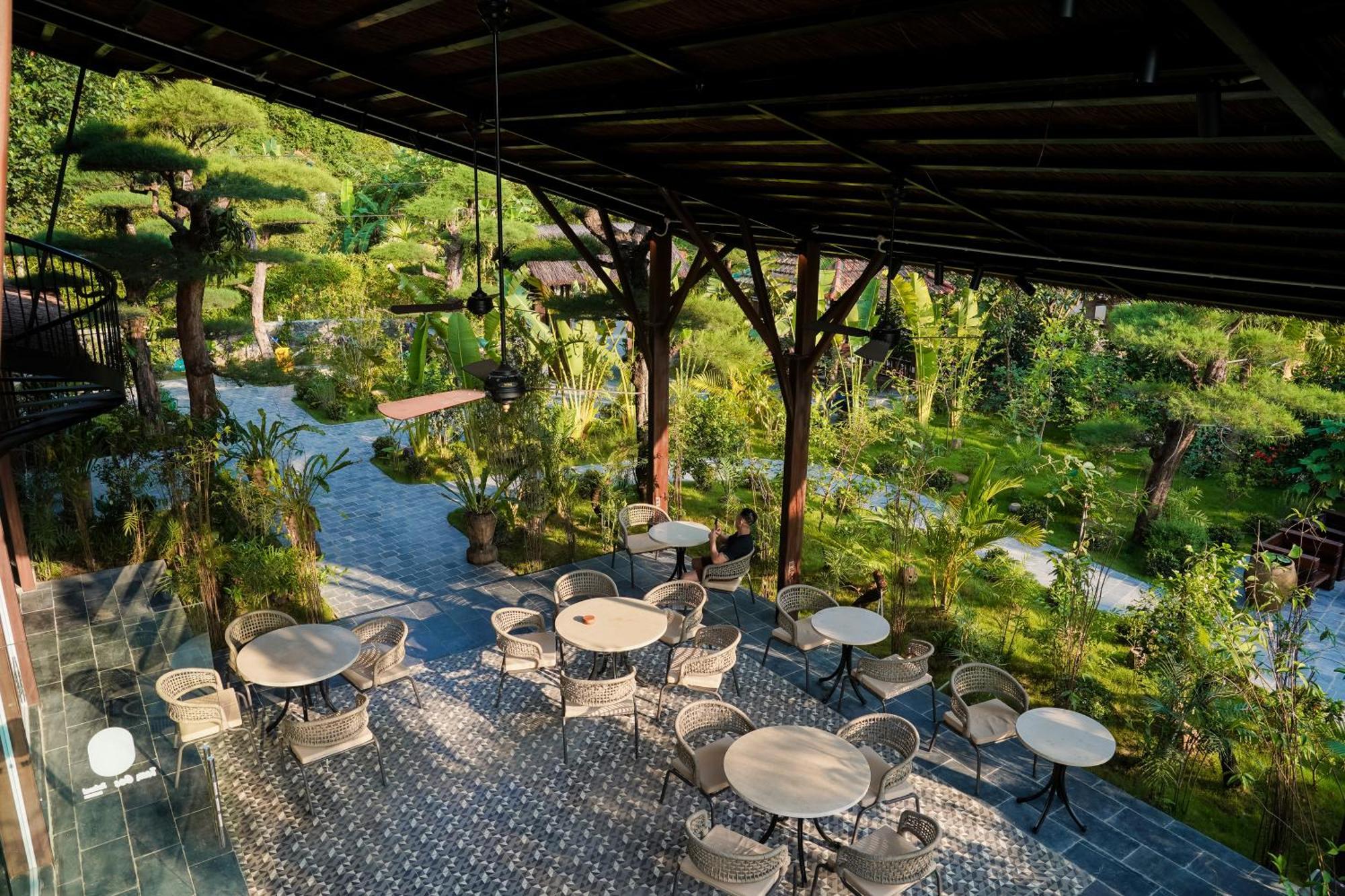Tam Coc Retreat