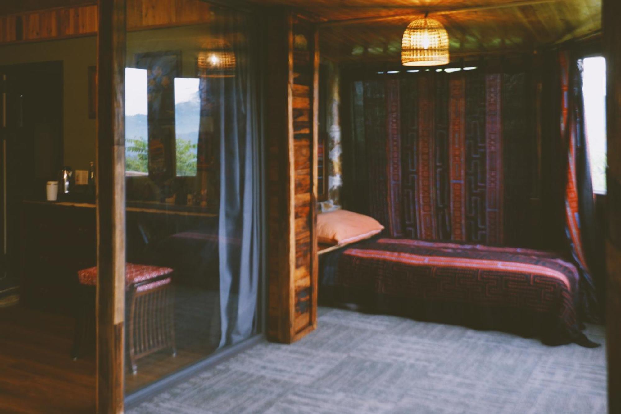 Ta Phin Bed & Breakfast *