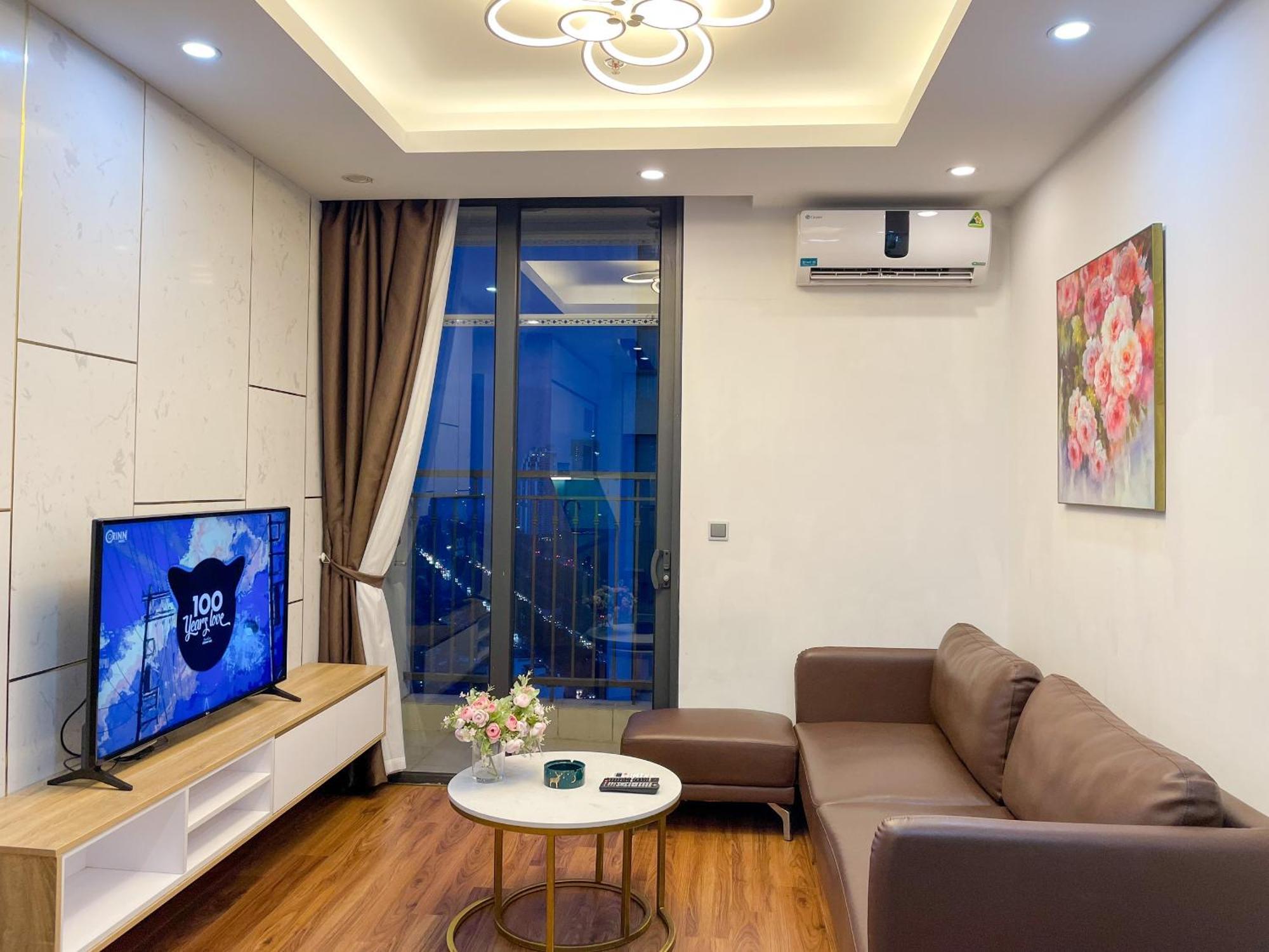 Rosee House -luxury In Vinhomes Greenbay Căn hộ *