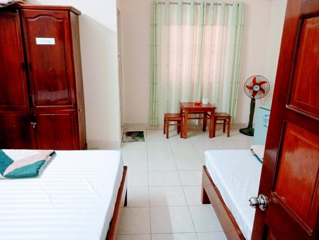 Hotel Quan Nguyen *