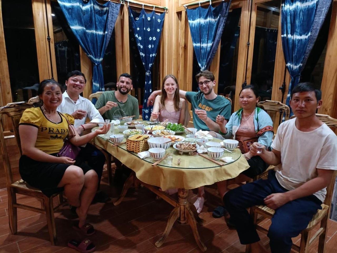 Hmong Eco Lodge