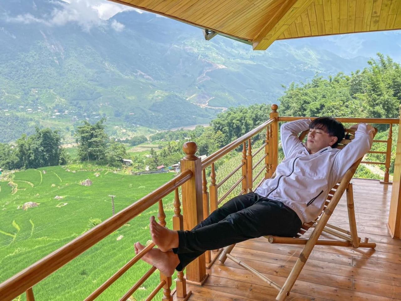 Lodge Hmong Eco