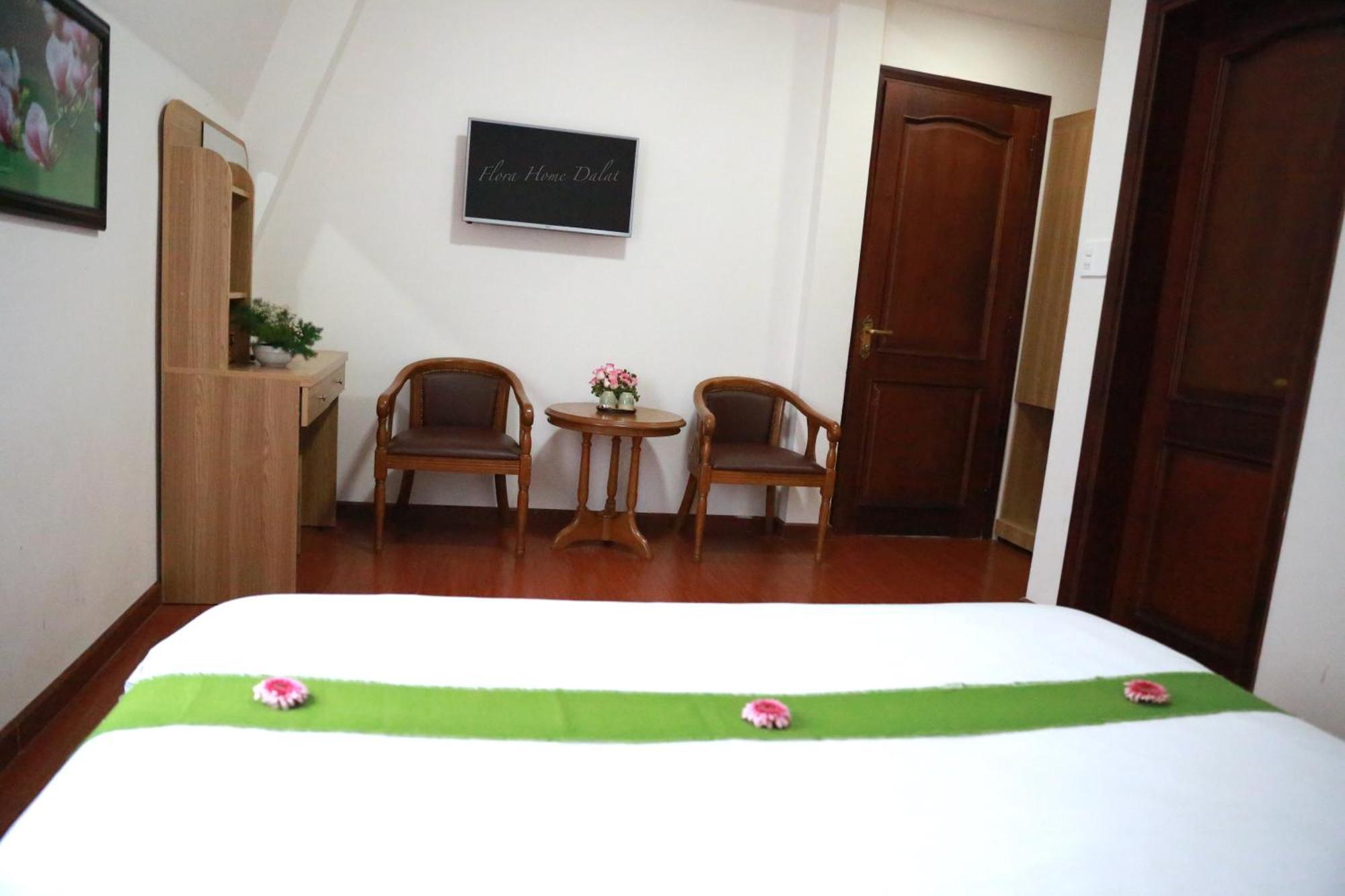 Hotel Flora