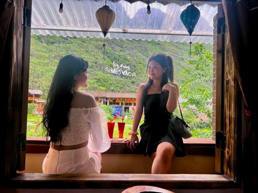 O'chau Ha Giang lều *