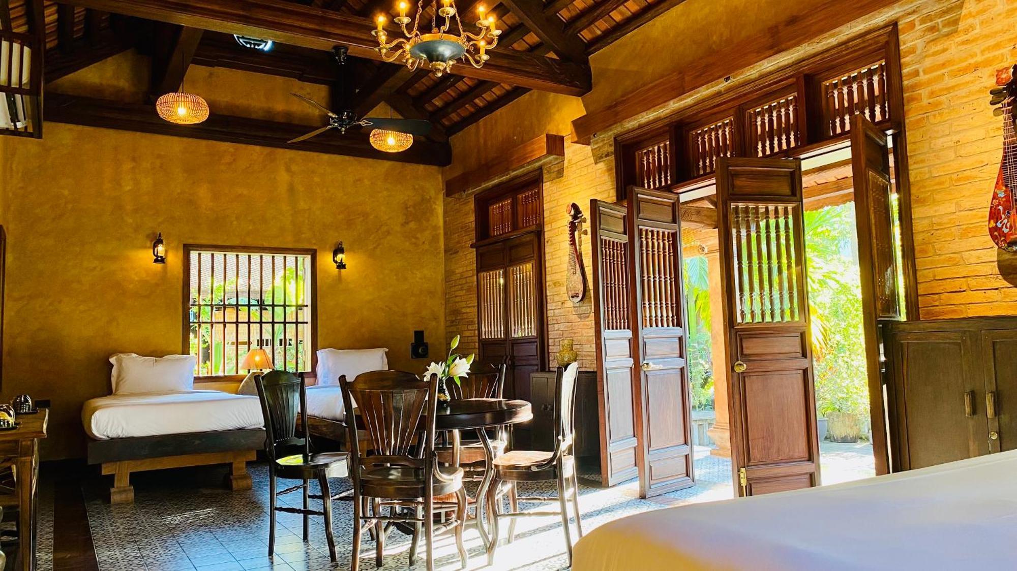 Nham Village Resort Ninh Binh