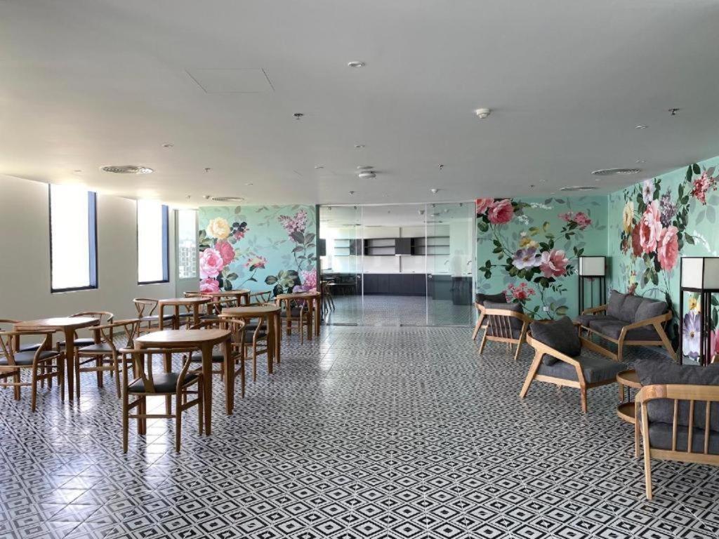 Artra Resort- Near Airport Resort Cam Ranh