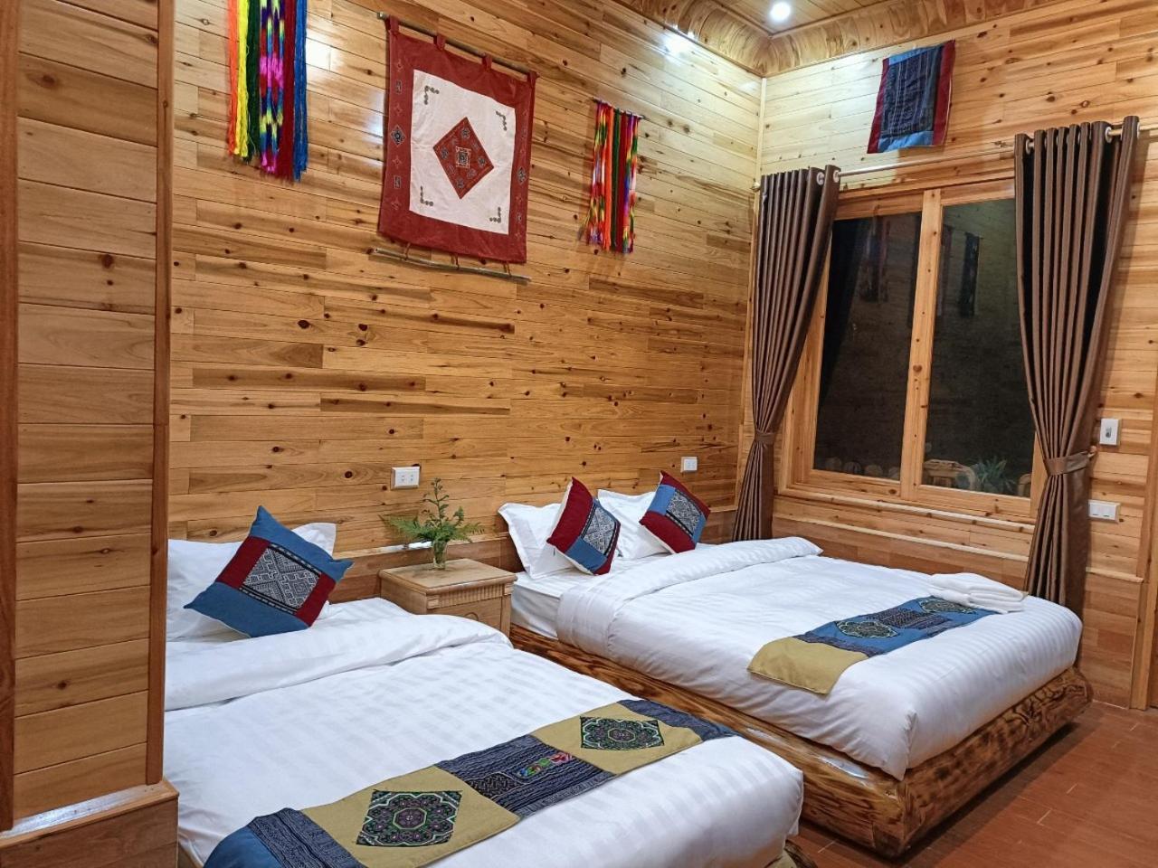 Lodge Hmong Eco *