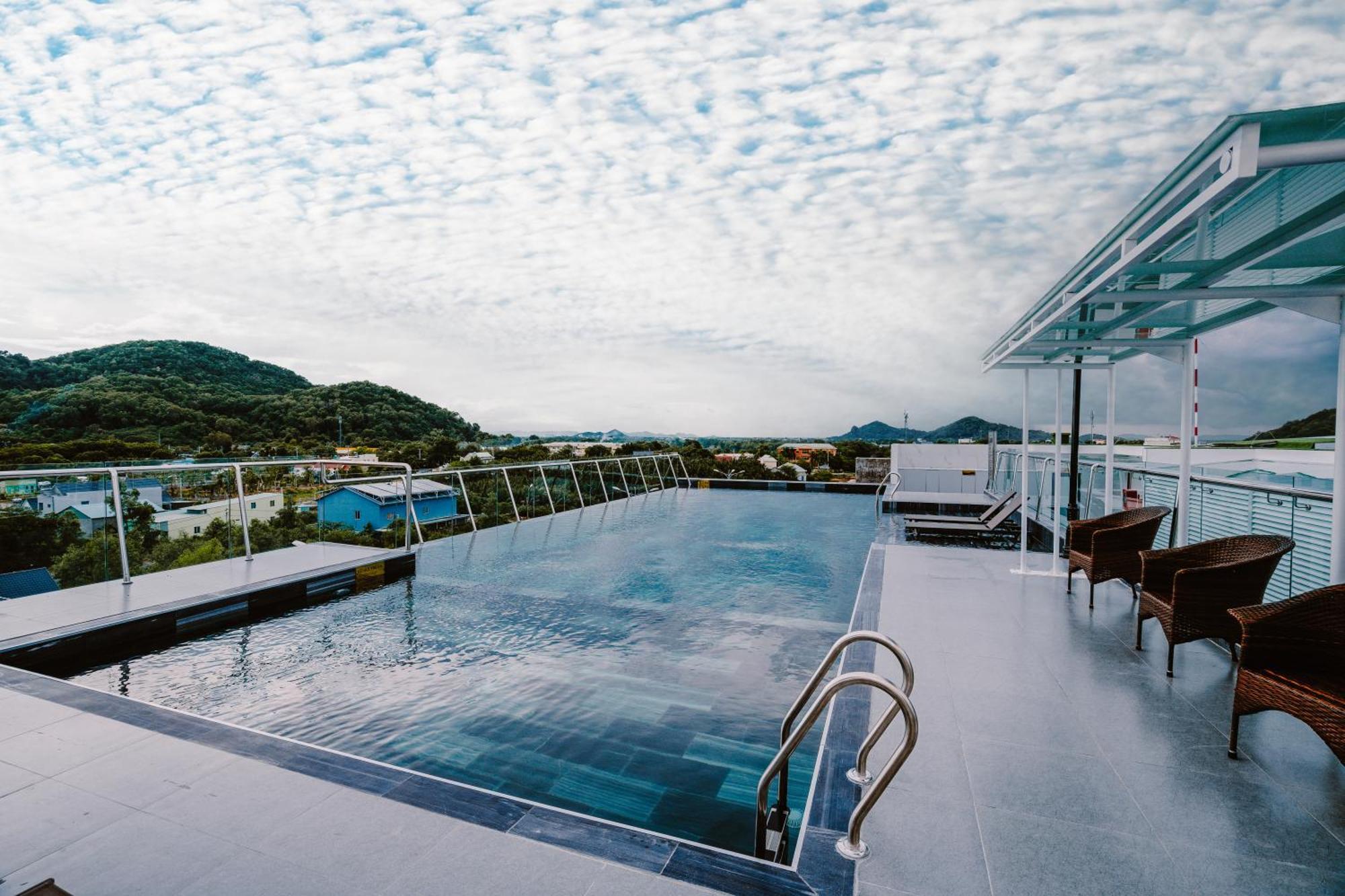 Hotel Sunrise Ha Tien