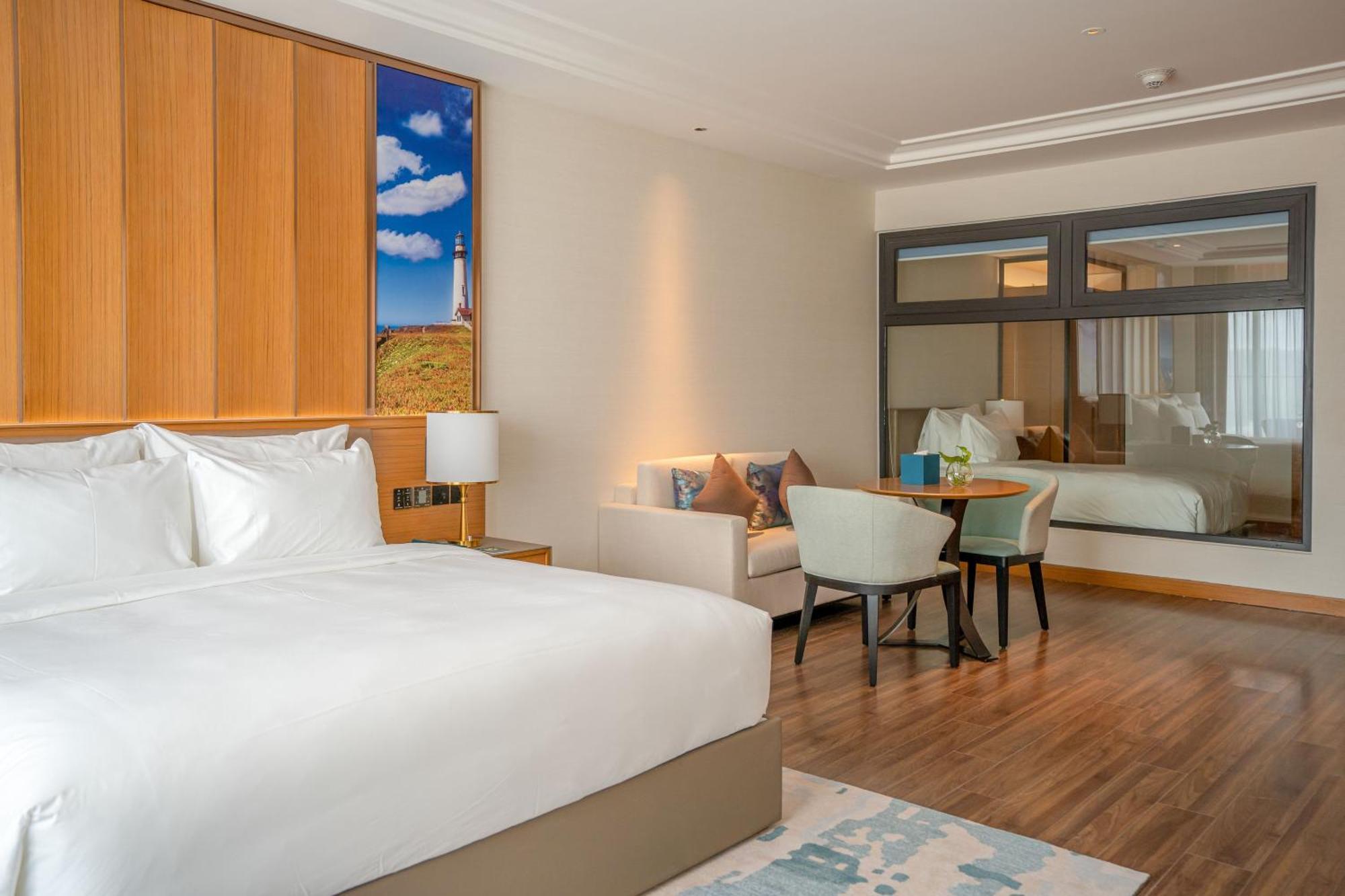 Grand Hyams - Hotel