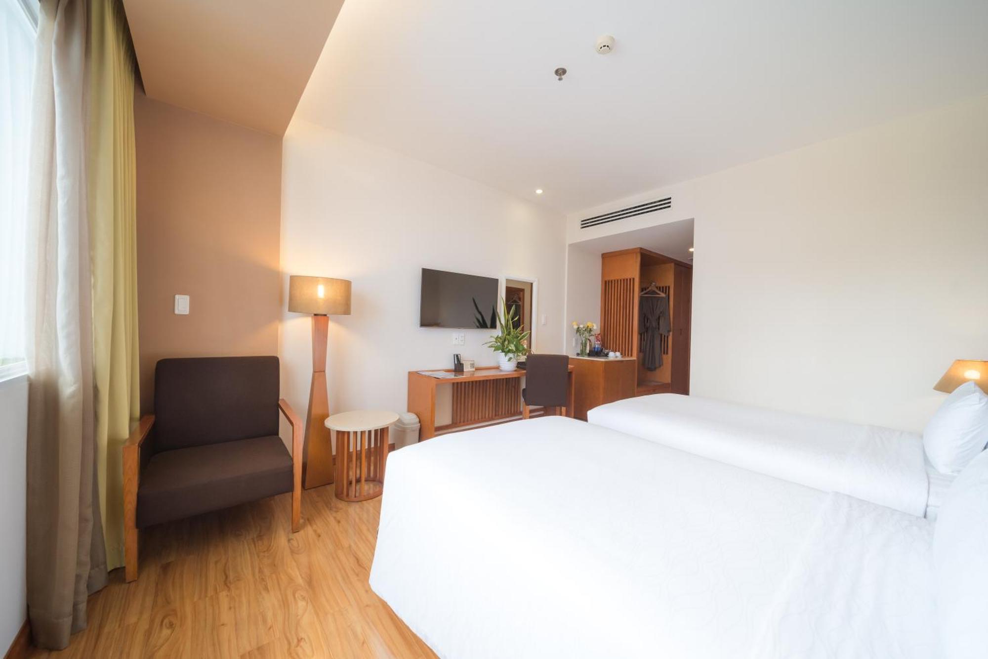 Saigon Hotel 3*
