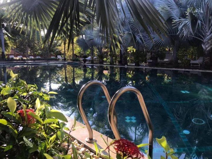 Full Moon Village Resort