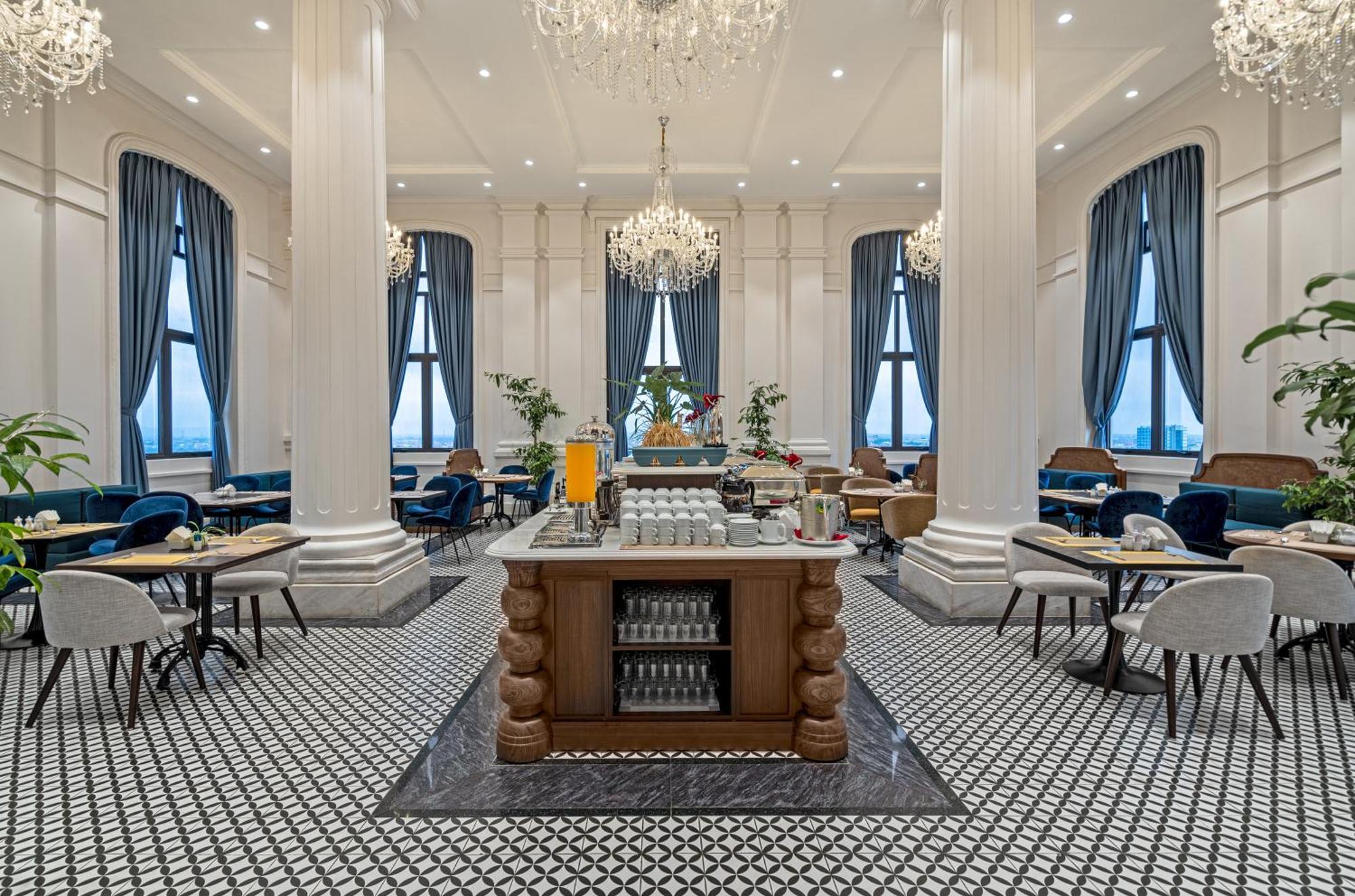 Hotel Rex Quang Binh Dong Hoi