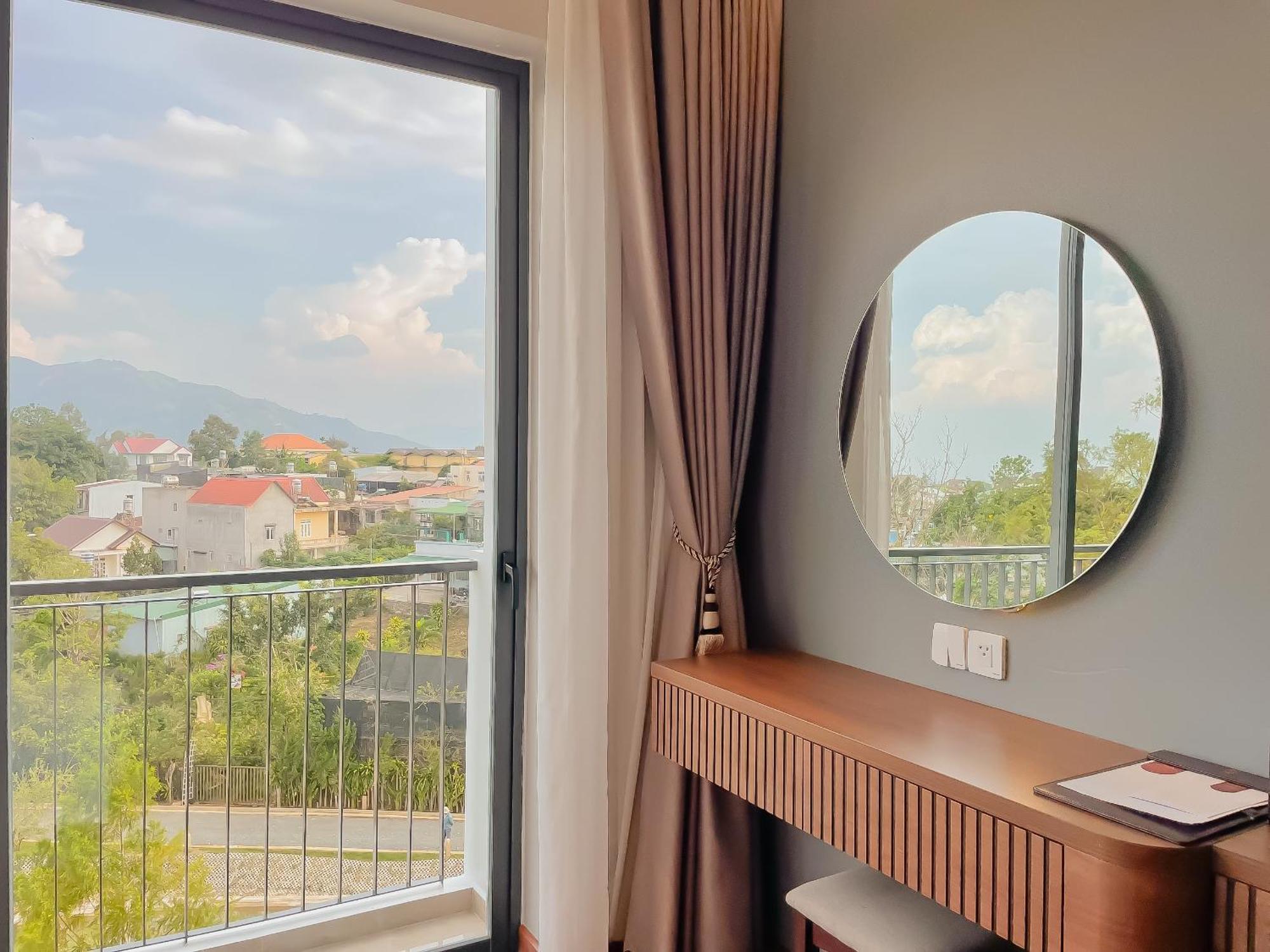 Hotel Sunflower & Bao Loc