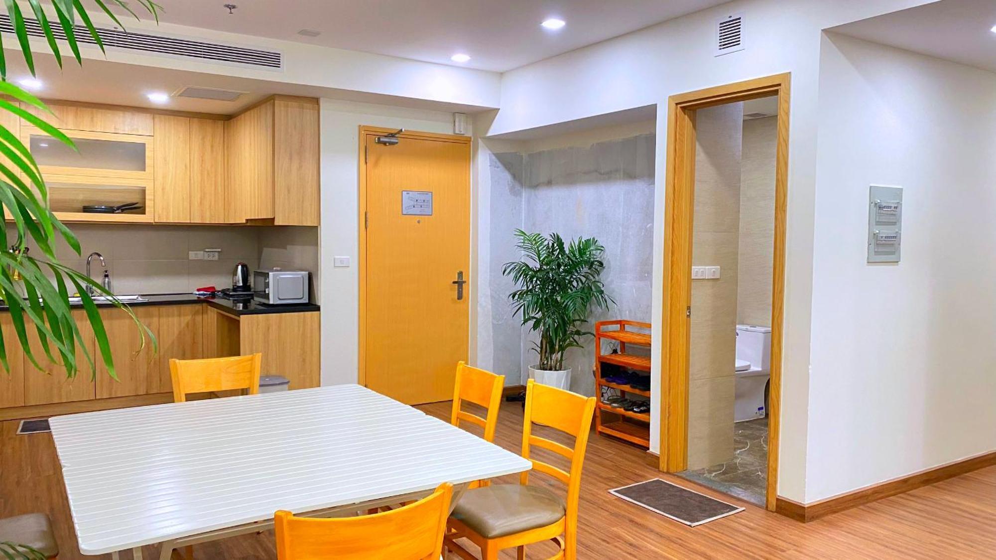 Sunny Smes - Flc Apartment