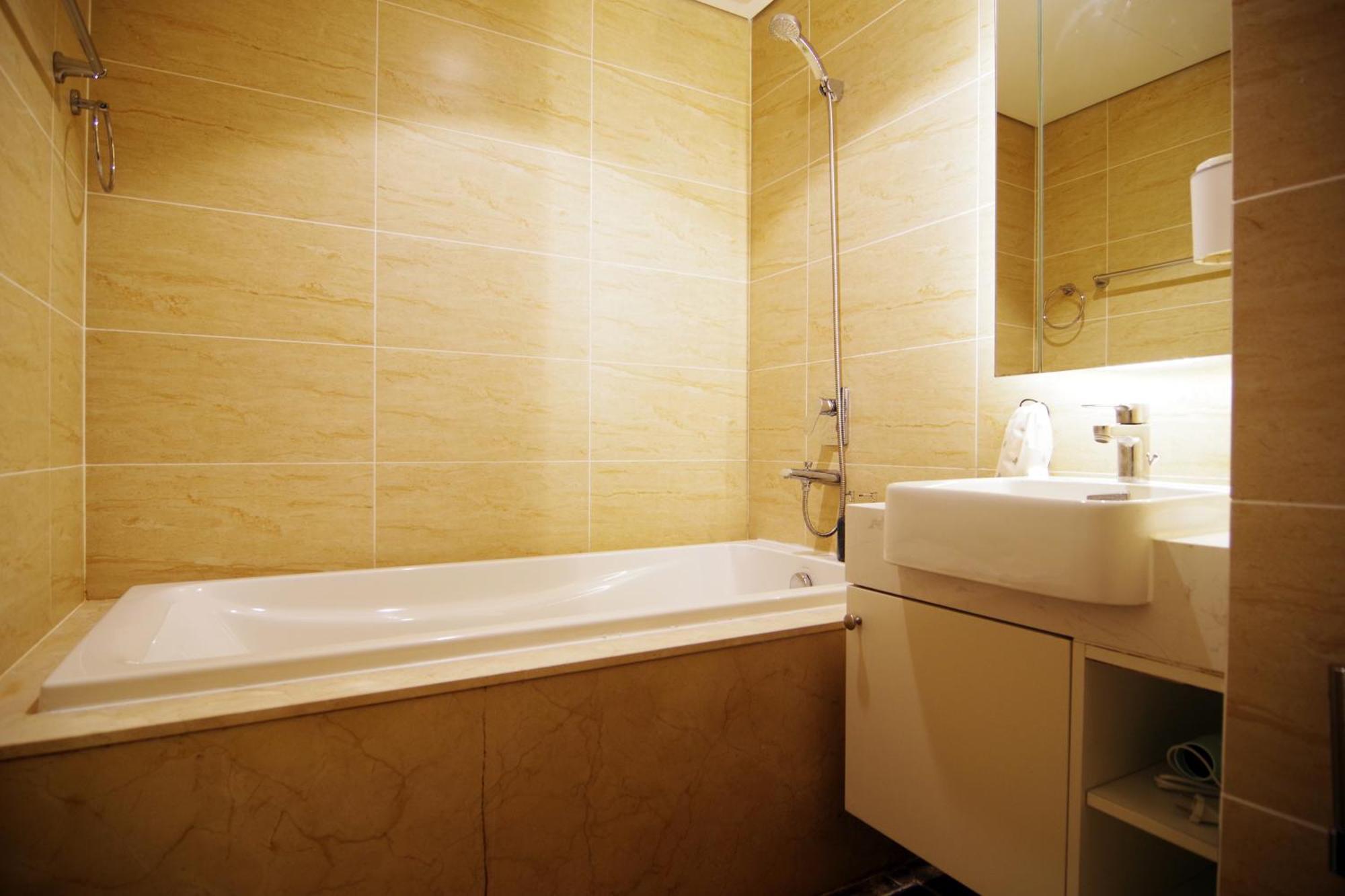 D'capitale Luxury By The Zenith Apartment Hanoi