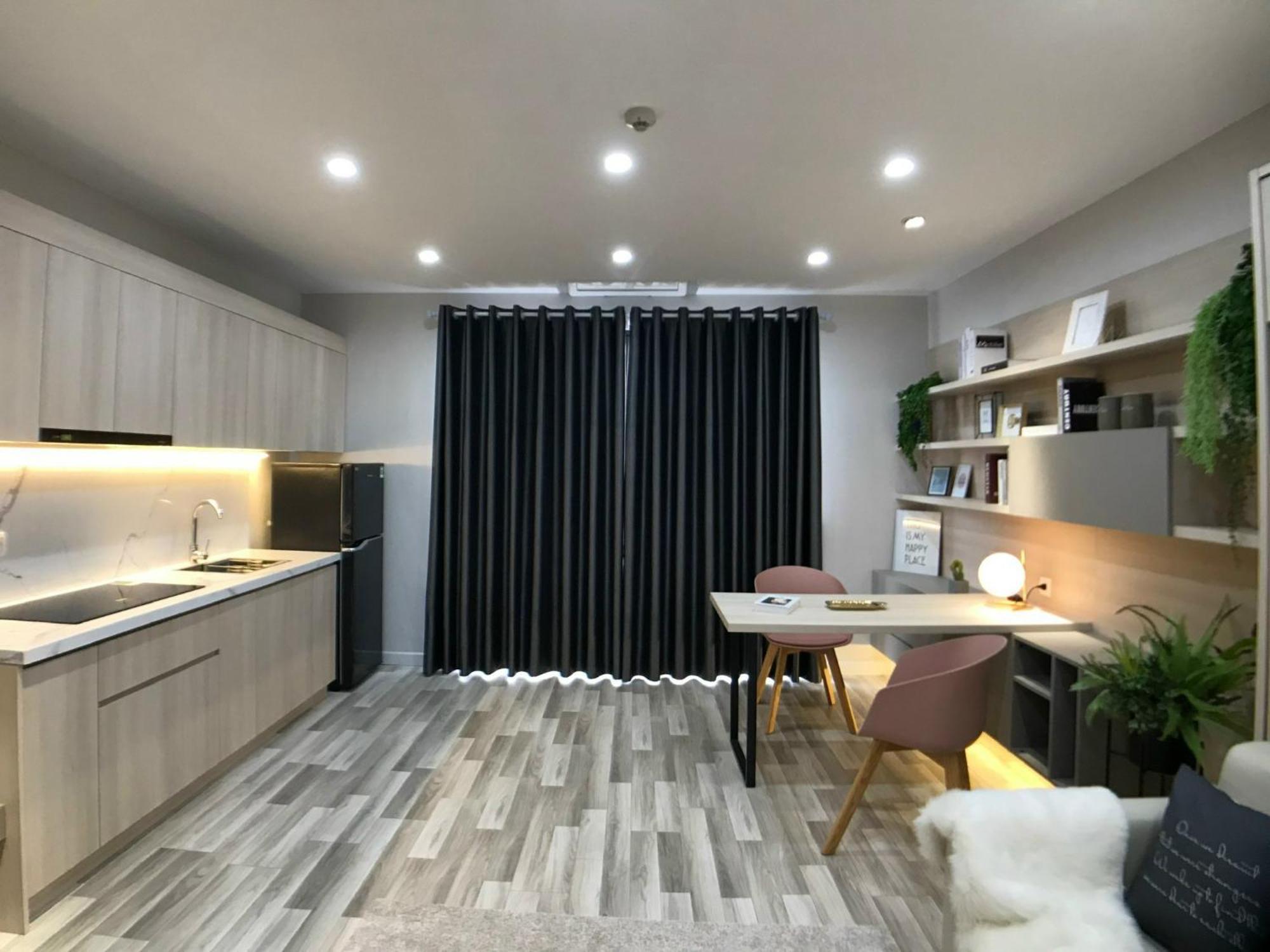 Apartment D'capitale Luxury By The Zenith *