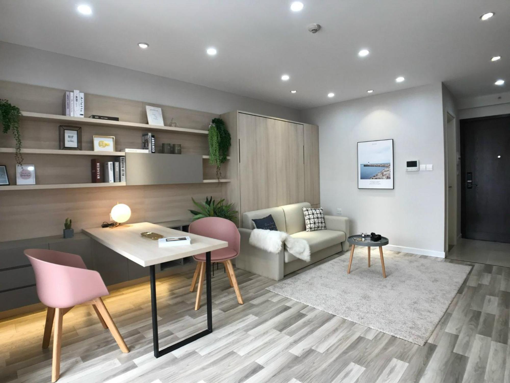 Apartment D'capitale Luxury By The Zenith