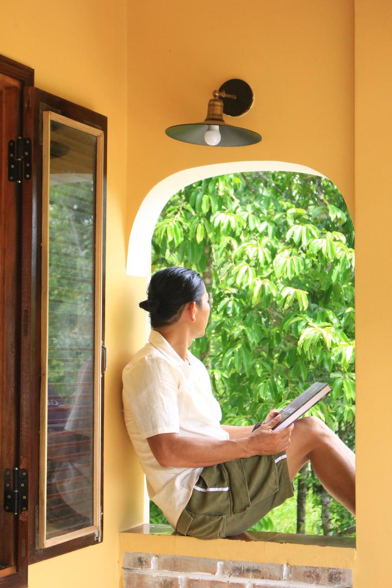 Nomad Hill Bed & Breakfast *