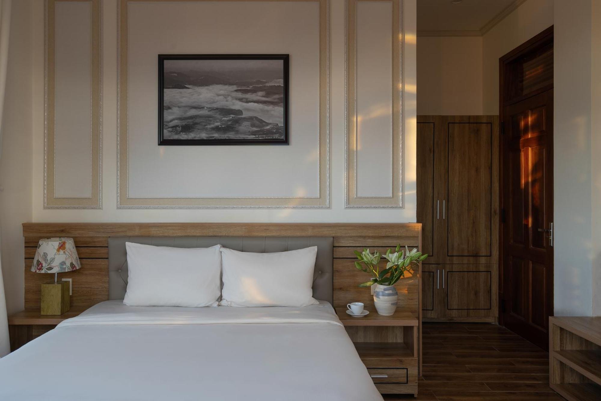 Hotel Moon Valley 2*