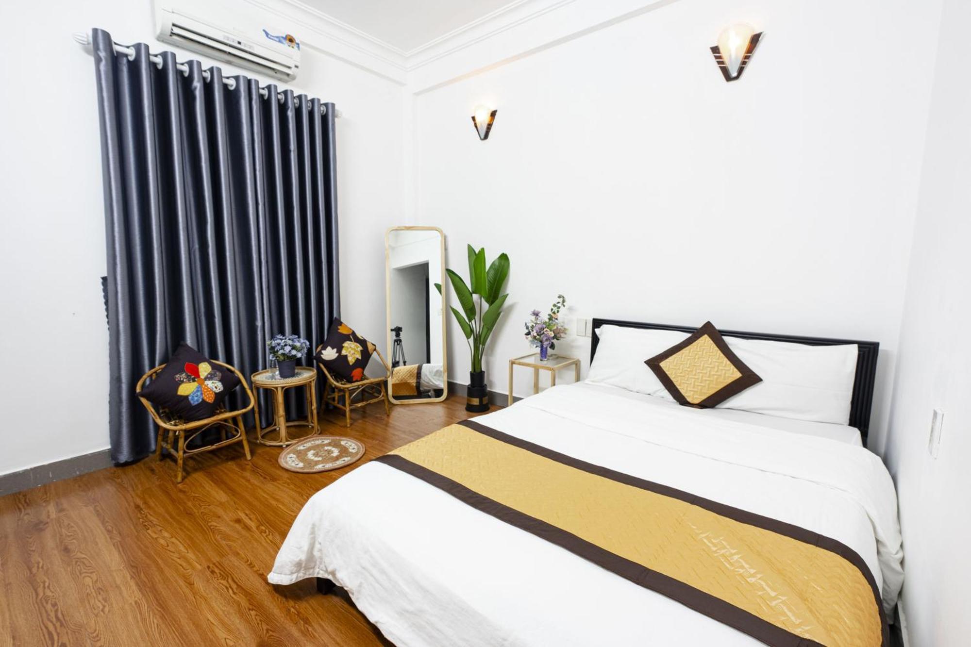 Casablanca Hostel *