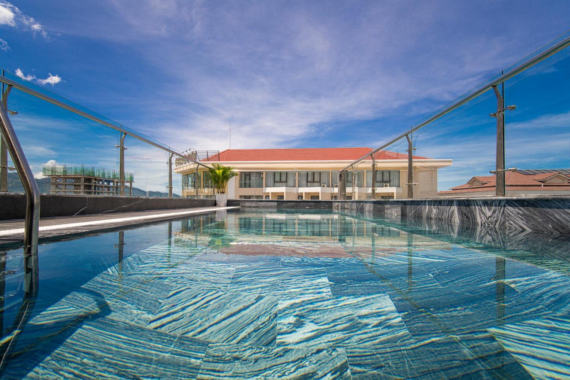Sea Wind By Thg Hotel