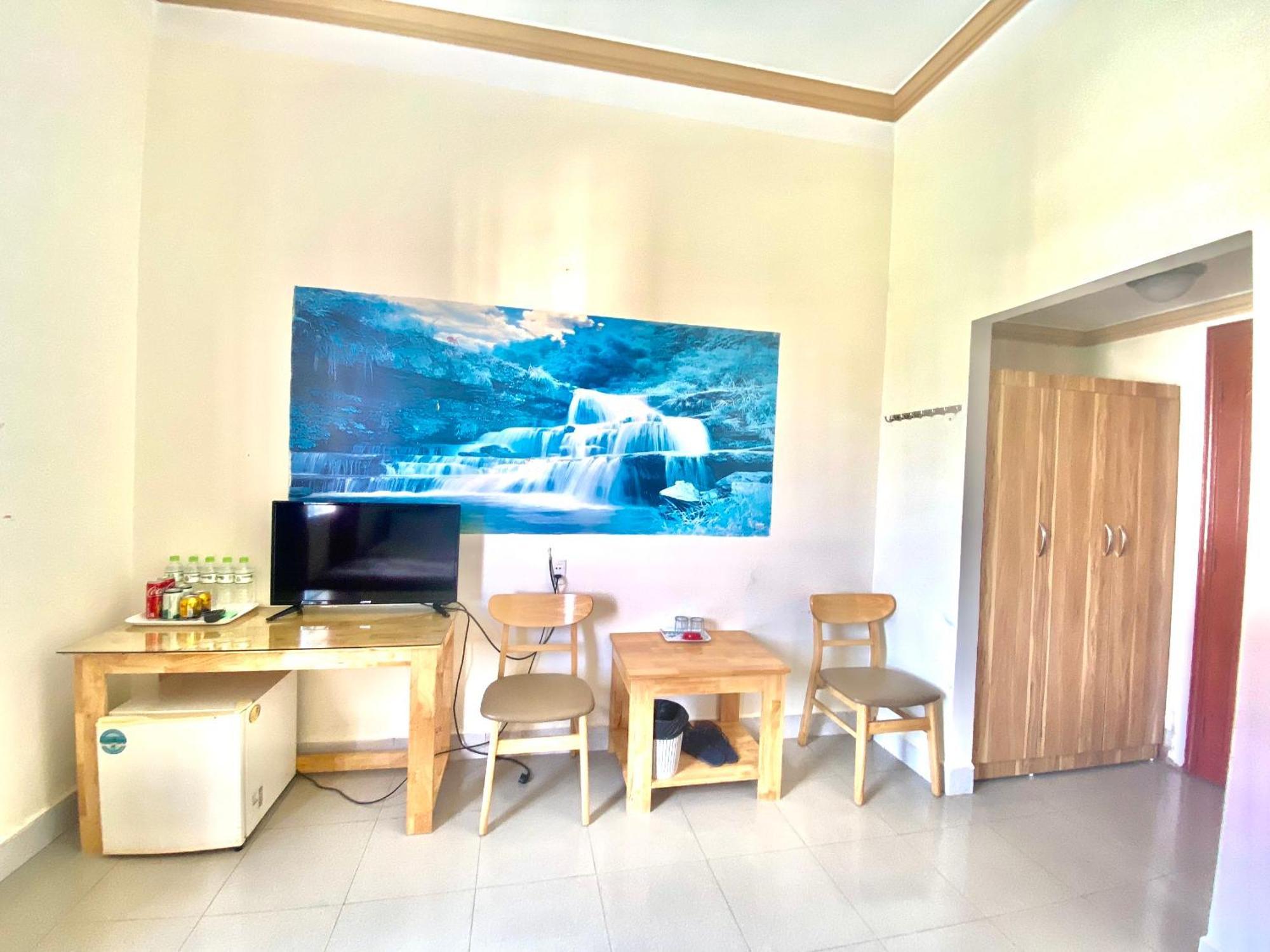 Khach San Ban Me Xanh Hotel 3*