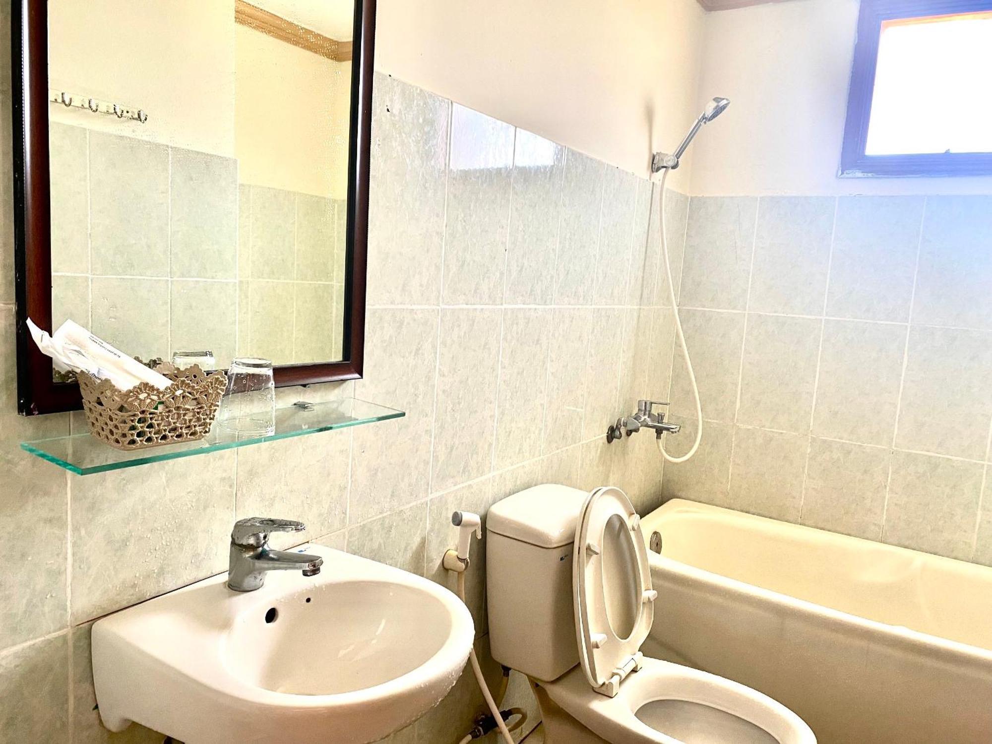 Hotel Khach San Ban Me Xanh Buon Ma Thuot