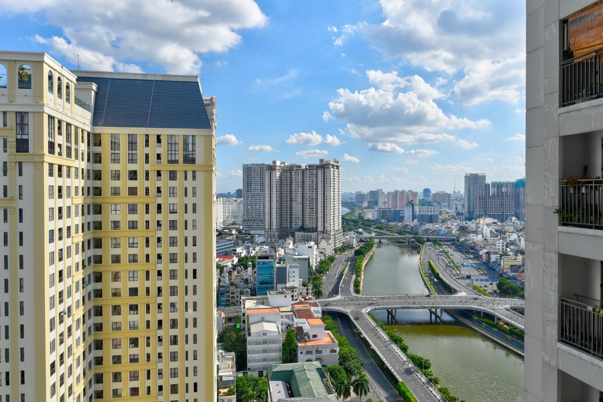 April 4* Ho Chi Minh City