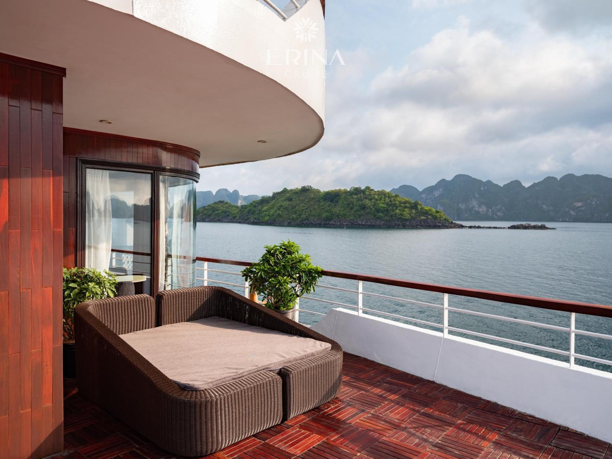  Erina Cruise By Hag Ha Long