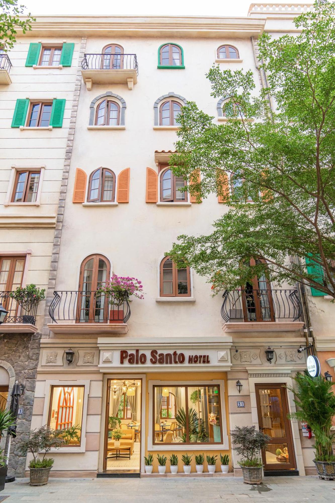 Palo Santo Hotel 3*