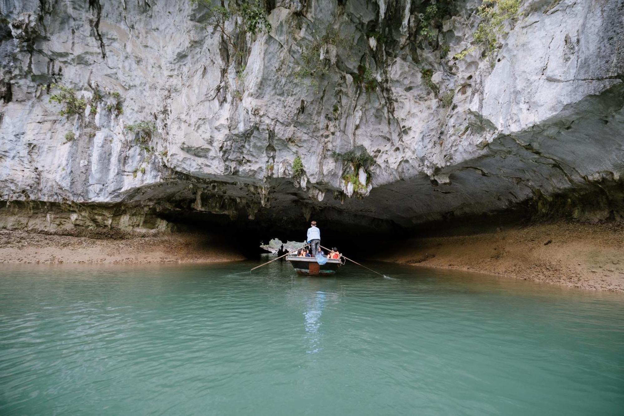 Aqua Of The Seas Cruise Halong 5*