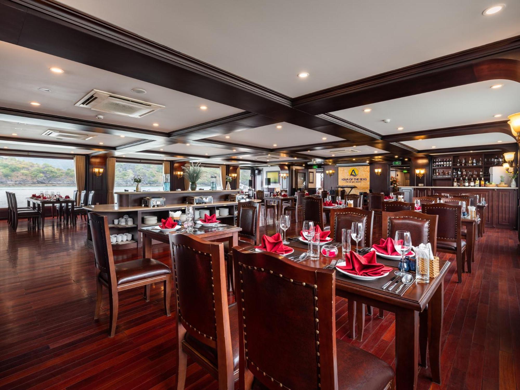 Aqua Of The Seas Cruise Halong