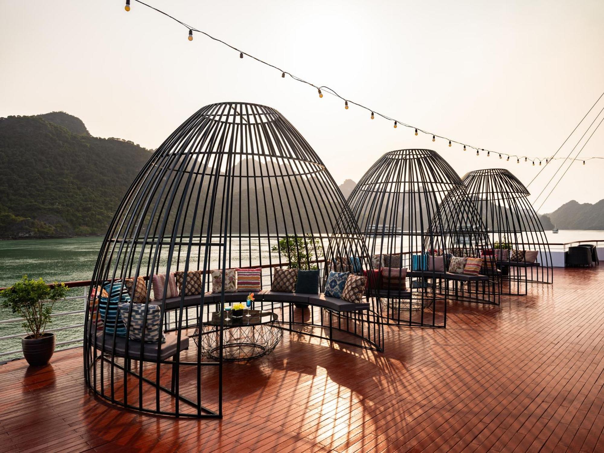 Aqua Of The Seas Cruise Halong Hạ Long