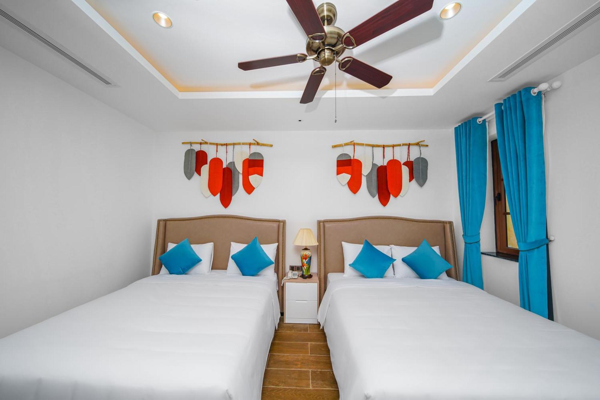 Roma - Free Airport Shuttle & Sunset Town Tour Phú Quốc