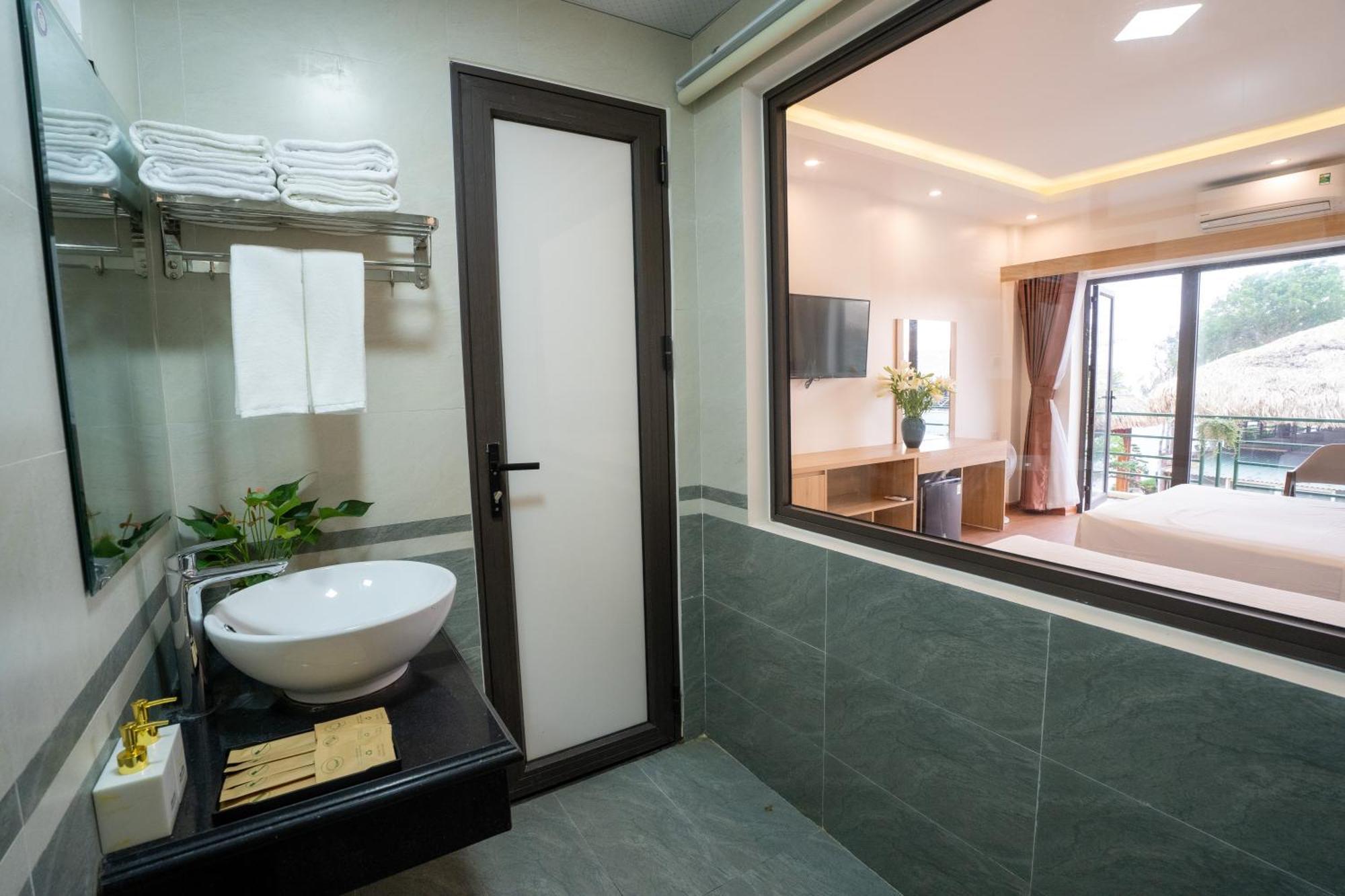 Vsana Vu Son Hotel